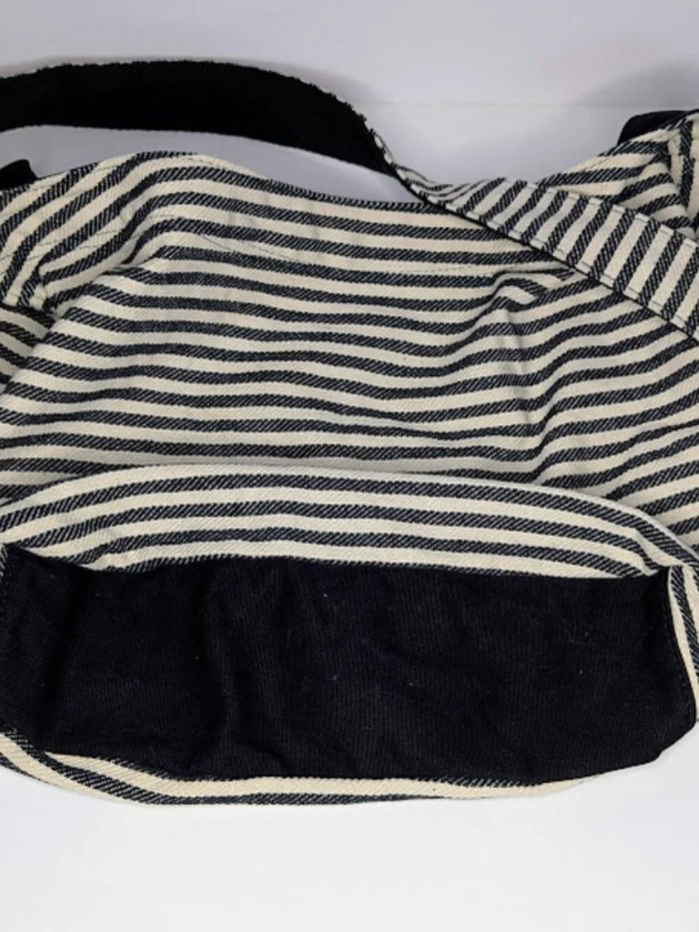 Thirty-One Retro Metro Twill Stripe Hobo Bag